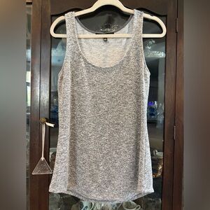 White House Black Market Gray Metallic Tank Womens M Sleeveless 🎉 2 for 20 🎉
